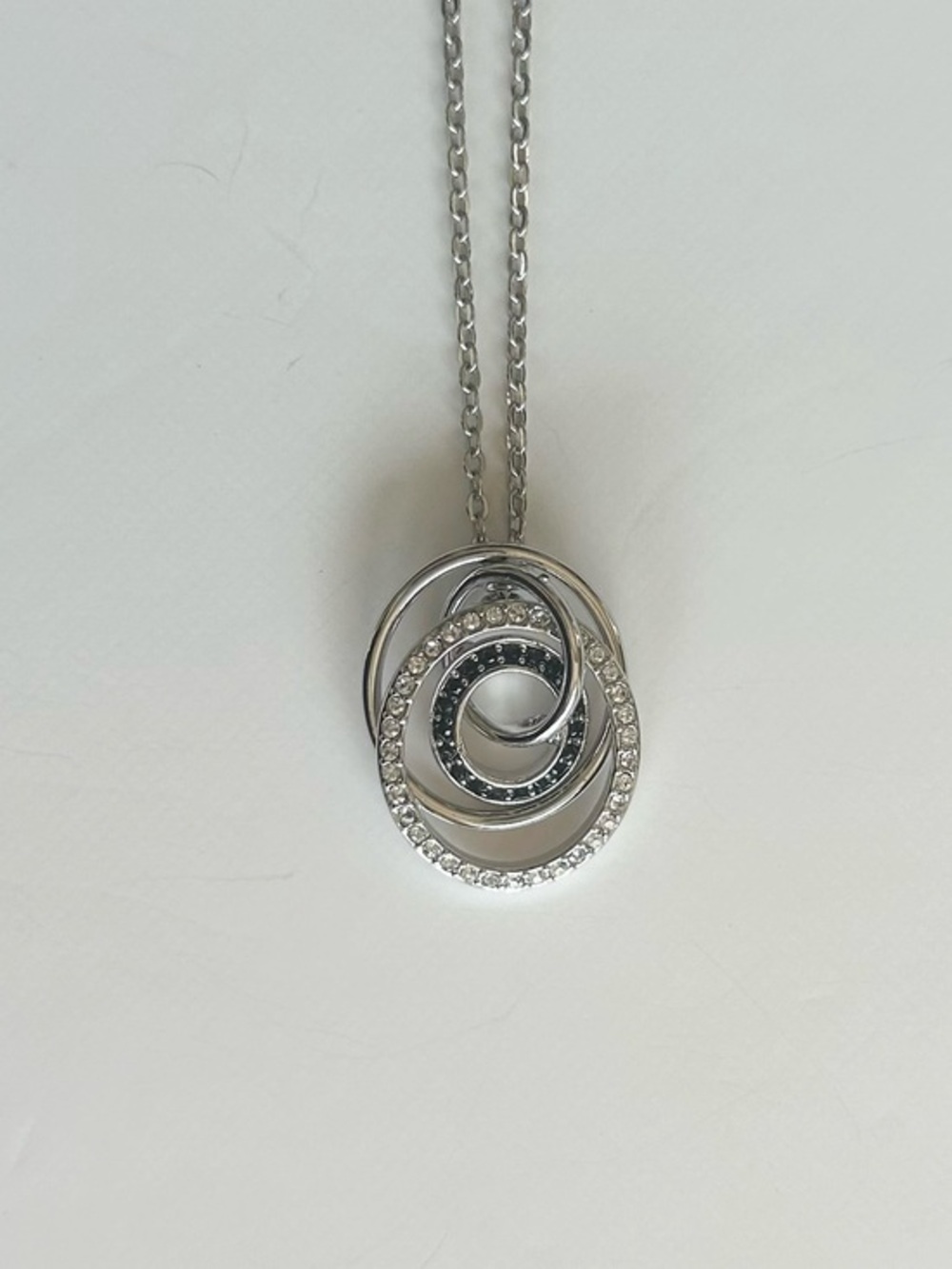 NWT SWAROVSKI Silver Clear & Black Zircons Interlocking Circles Pendant Necklace